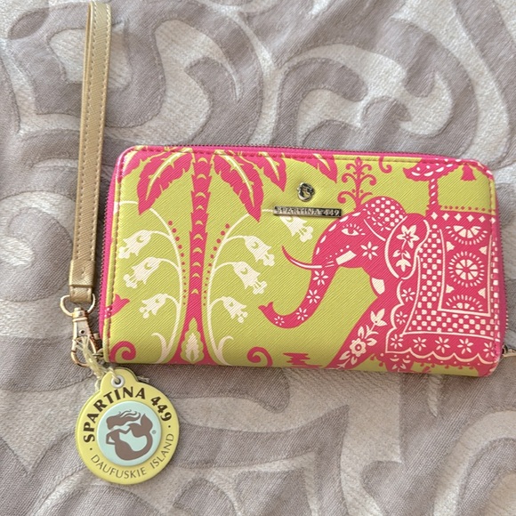 Retreat Elephant Wrist Wallet by Spartina 449 Retired Pattern HTF NWTs - Picture 3 of 6